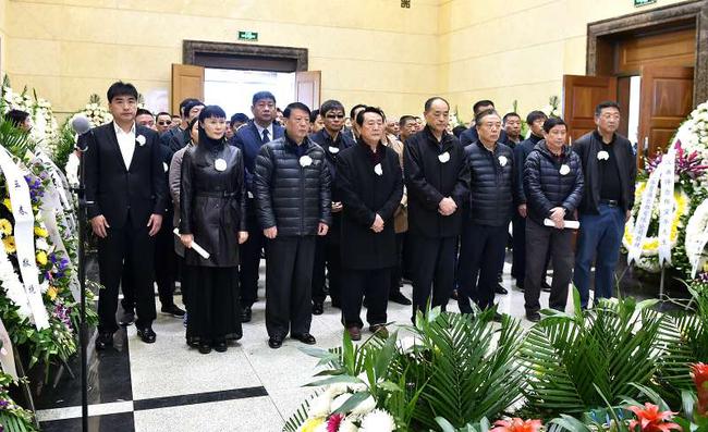 北京老男孩俱乐部创始人离世 多位足坛名宿送