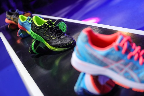 ASICS亚瑟士全新发布FlyteFoam系列跑鞋 助力跑者“跑,步如飞”