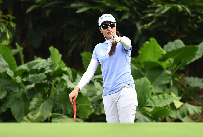 女子世锦赛:闫盼盼两天飙升10杆 只因头脑清醒