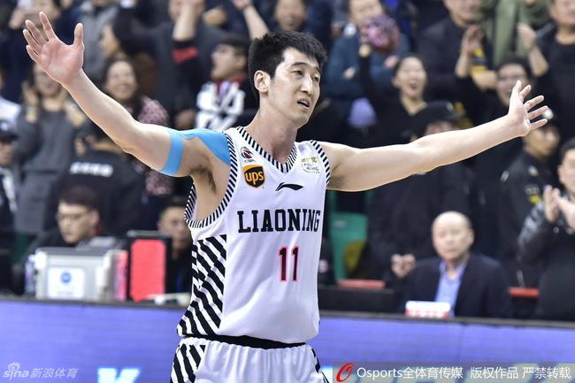 辽篮主场记录台换人 刘志轩三分需继续猛下去