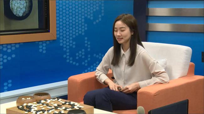 最强战首日围棋TV直播花絮 小芈焦头时唐胖笑