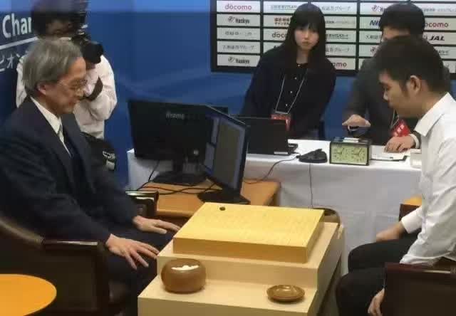 最强战首日围棋TV直播花絮 小芈焦头时唐胖笑
