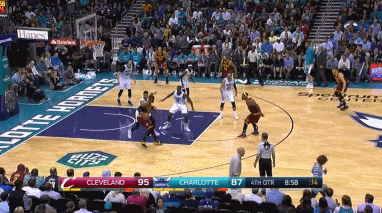 末节一波!詹皇最熟悉剧本 3节酱油还拿32+9+1