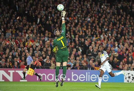 ������˹�ǽ�����