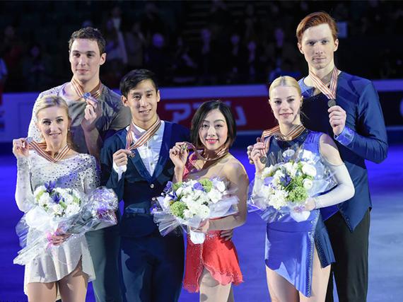 隋文静/韩聪夺冠颁奖典礼