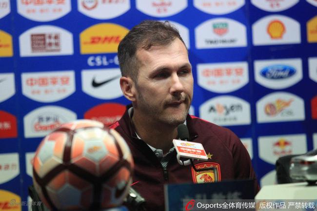 恒大助教:已研究上港打法 对核心球员有针对布