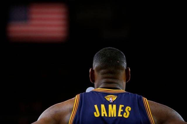 16/17赛季NBA常规赛 骑士 114-91 凯尔特人_直播间_手机新浪网