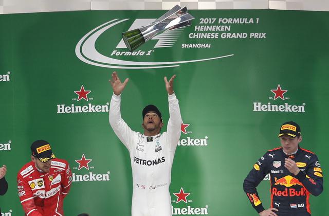 F1中国站汉密尔顿夺冠