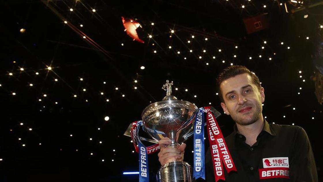 塞尔比胜希金斯加冕世锦赛