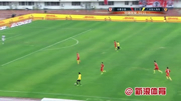 进球动图-恒大连续横传张琳芃远射立功 恒大1-0
