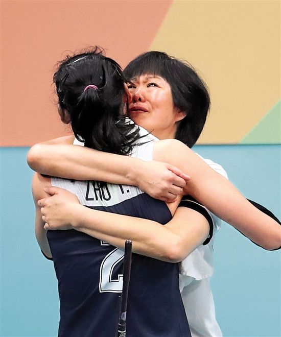 朱婷女排圈刷出统治级地位 比郎平还差半个人