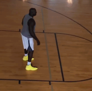 "很显然,奥尼尔只是在开玩笑,毕竟他离开nba已经太久,复出是不可能的