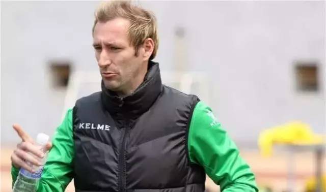 黄海青训教头:中国应该走西班牙技术路线 身体