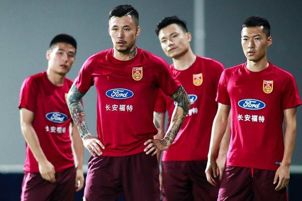 一到09大賽，董割就演這出，萬項這出戲都重映多少次了？