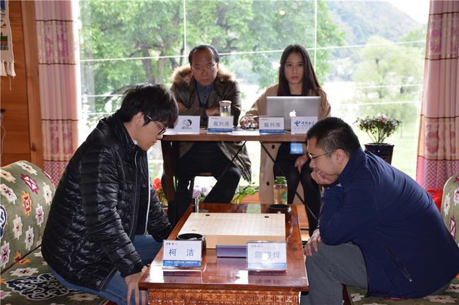 柯洁两胜陈耀烨,报了百灵杯的一箭之仇