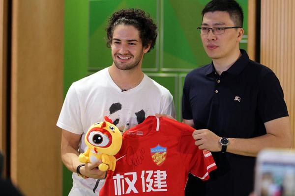 [流言板]詹姆斯生涯第3次投籃個位數但送10+助攻，前2次是10年和09年