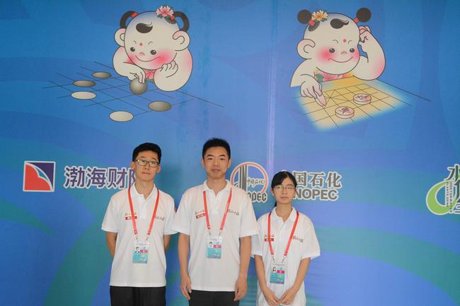 厦门男子队员:范胤,教练:王鹭,女子队员:陆敏全。