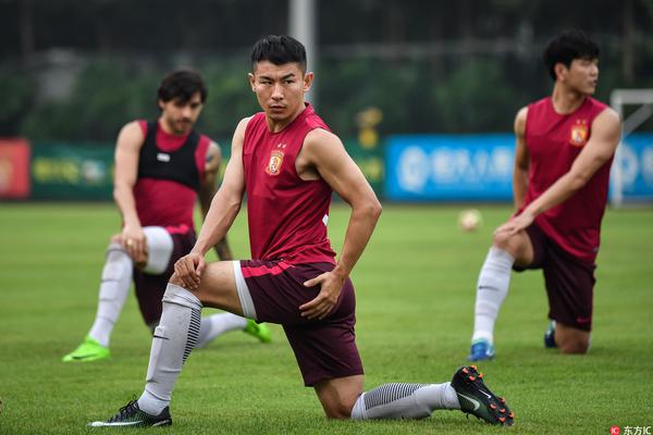 明日中甲收官战！铁人主场将举行颁奖仪式??知名歌手赵传献唱