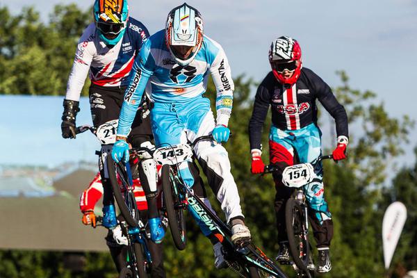 巴萨vs桑托斯-乐鱼app(leyu)官方网站-乐鱼官网