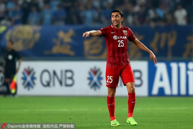 连失登顶良机上港最大软肋显现 腰无力+后防侵