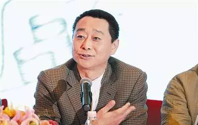 他曾经扛起大连足球 步子迈得太大换来长期拖
