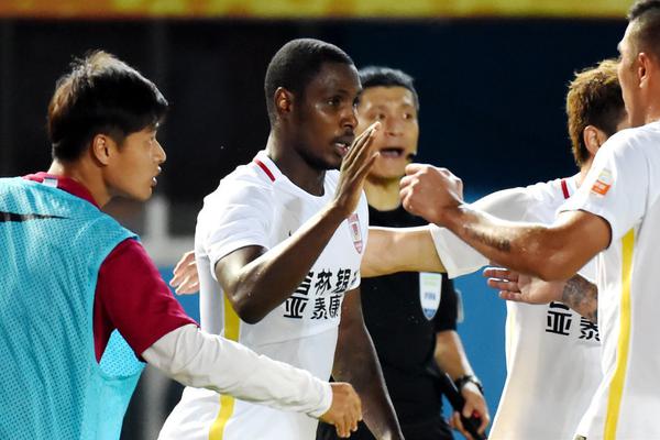 2121体育非凡下载