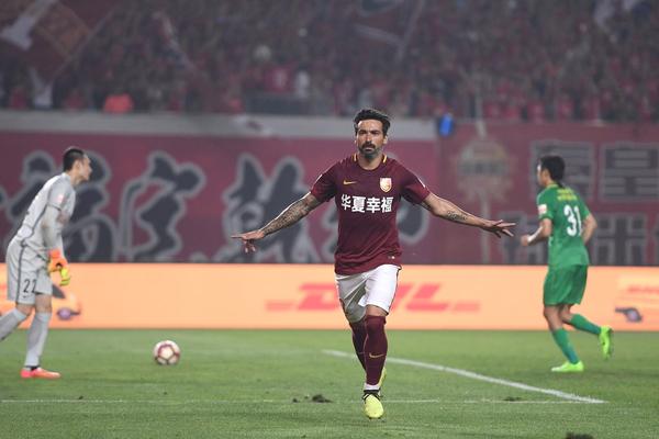 理性讨论一下，为什么T1所有位置里上单是换的最频繁的