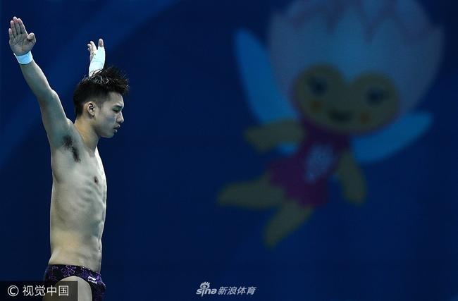 全运男子跳水团体赛广东夺冠 陈艾森谢思埸建