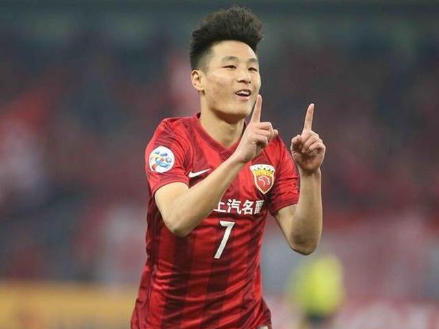 亚冠首回合上港4-0大胜恒大