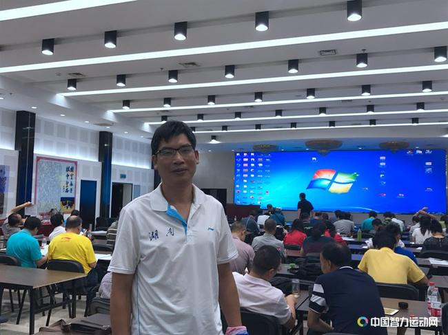湖南代表曹斌:桥牌帮助学生们健康快乐