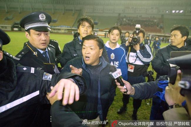 贾蕾仕:怀念王国林那时的江湖 足球场是最好归