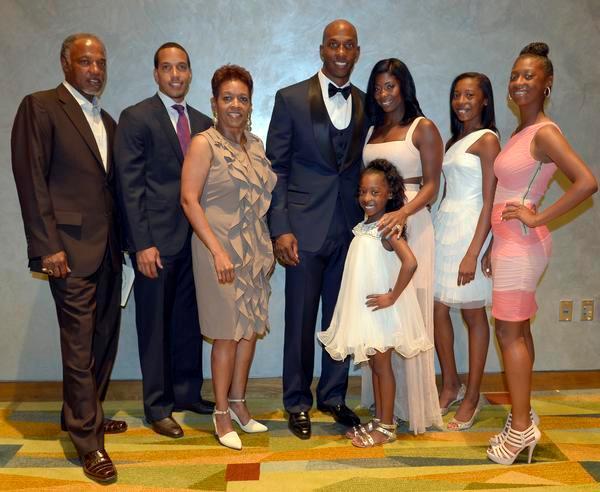 史上最草根FMVP 曾联手邓肯挑战美国梦三