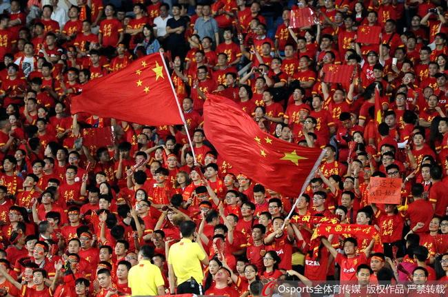 汪峰表态要和国足球迷一起高歌 歌唱的越多越好_国家队_新浪竞技风暴_新浪网