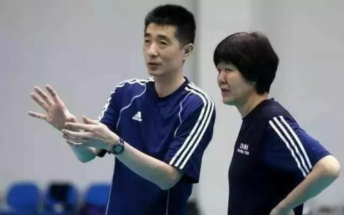 郎平笑言:“我现在已经回归了呀!”