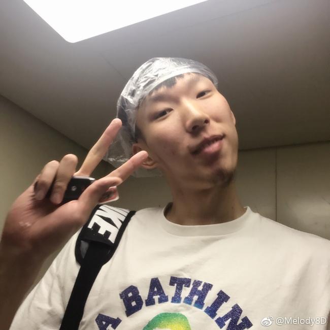 周琦回国前刚进行完手术