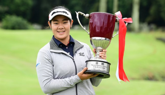 日巡史上首对父女冠军！川岸史果逆转赢万星威赛