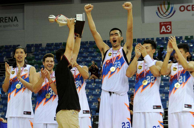 上海抵达新加坡打热身赛 张兆旭将PK韩国巨人