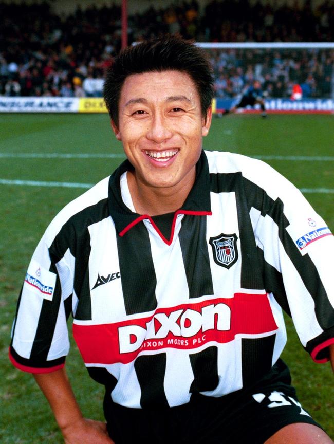 这位中国国脚 用14周成为了英国俱乐部的传奇!_英格兰_新浪竞技风暴_新浪网