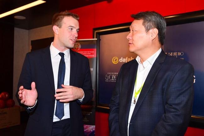 超级8精英赛高朋满座 共商澳门经济多元发展_