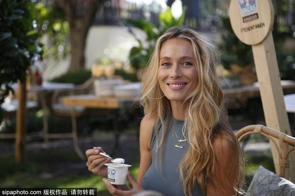 拜仁创纪录夺冠