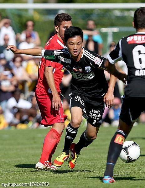 瑞士男孩的中国足球梦 他愿放弃国籍为国足出