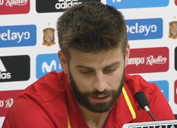 皮克:支持加泰人的投票权 与拉莫斯不合是胡扯