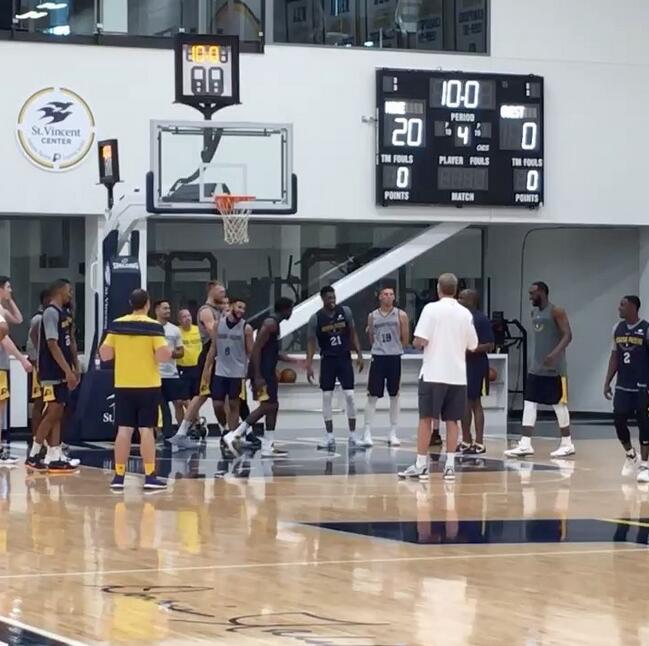 【影片】使壞!大鳥投丟罰球 教練組通通受罰唯獨他偷懶-黑特籃球-NBA新聞影音圖片分享社區