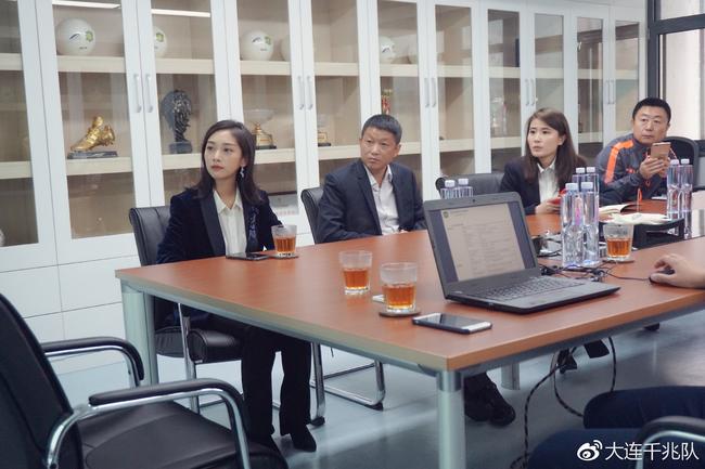 中乙美女老总参观国安俱乐部 希望建立长期稳定合作
