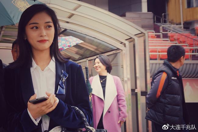 中乙美女老总参观国安俱乐部 希望建立长期稳定合作