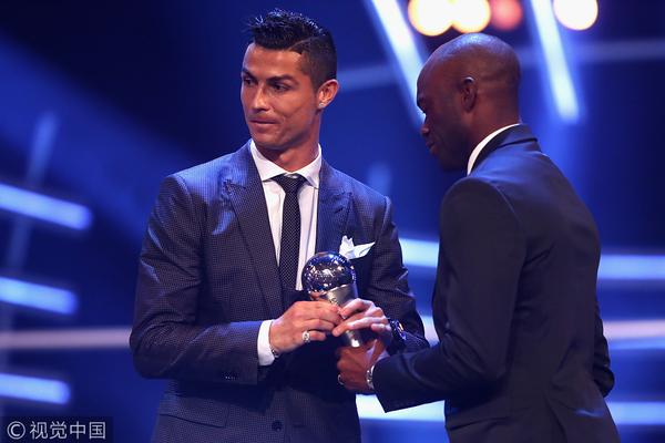 斯塔贝克vs布兰