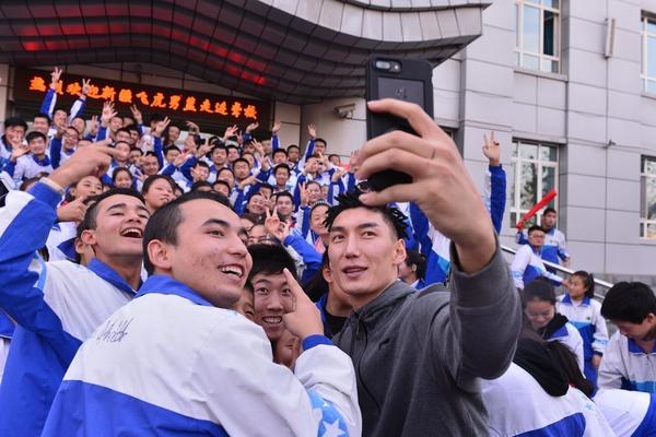 法媒：就世界杯后接手法國隊，法國足協與齊達內已達成口頭協議