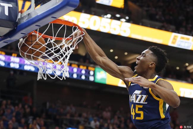 【影片】打爆湖人的菜鳥!13號秀暴力補扣羞辱球哥-黑特籃球-NBA新聞影音圖片分享社區
