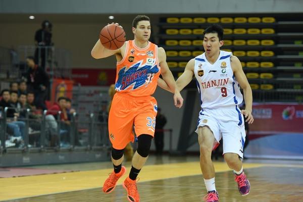 防守效率聯(lián)盟第一！雷霆兩人入選最佳防陣：多特一陣&杰倫威二陣