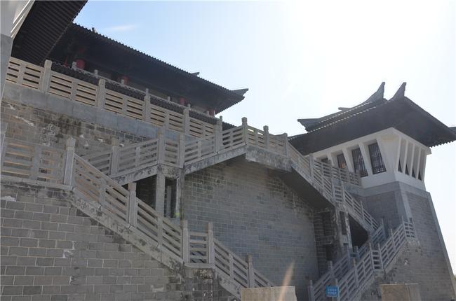 金汤虎台